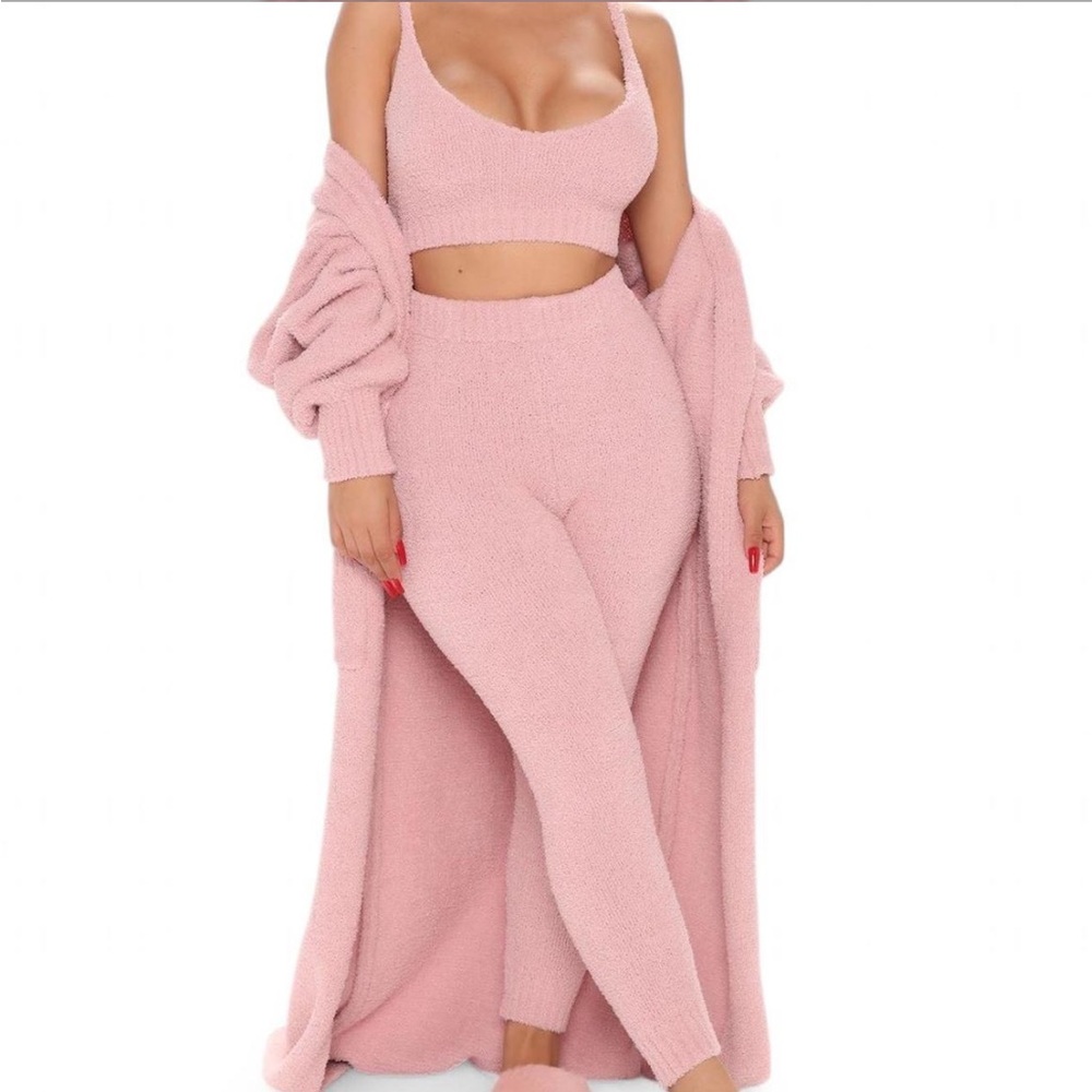 3 PIECE BLUSH PINK FLEECE SET